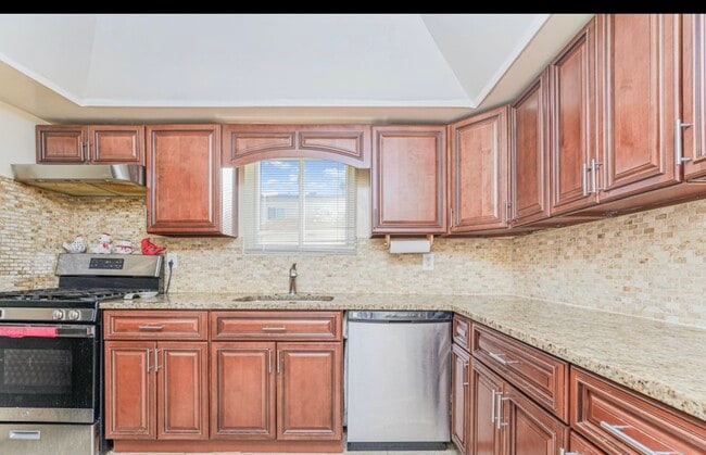 Photo - 31 Greentree Ln