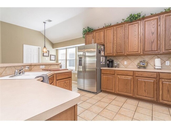 Photo - 5708 Bedford Ln