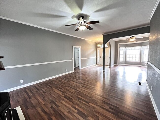 Photo - 95 Bassingham Dr