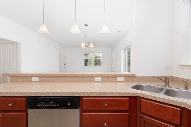 Photo - Spacious Condo in Spence Crossing