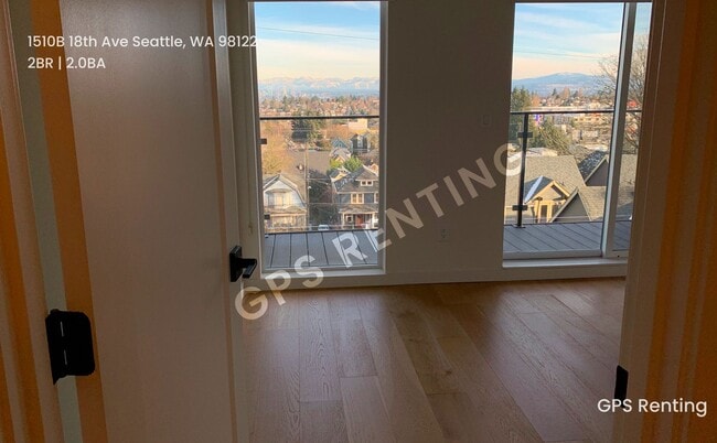 Photo - 1510B 18th Ave