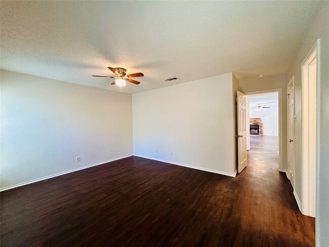 Photo - 9303 Kempler Dr