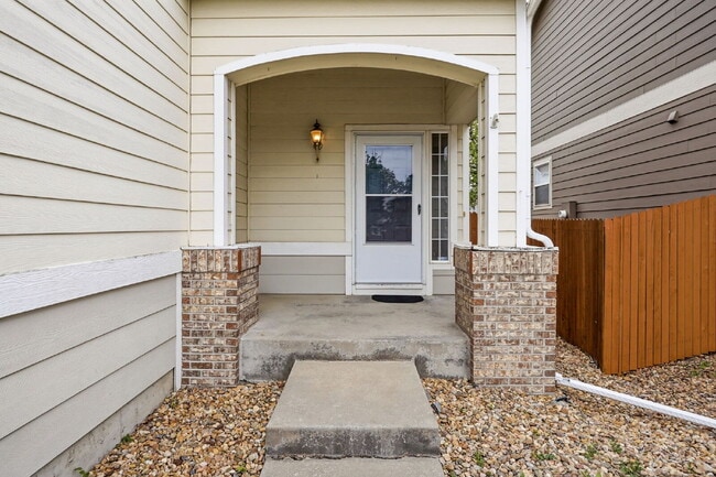 Photo - Welcome to this well-maintained 4-bedroom home in the heart of Thornton!