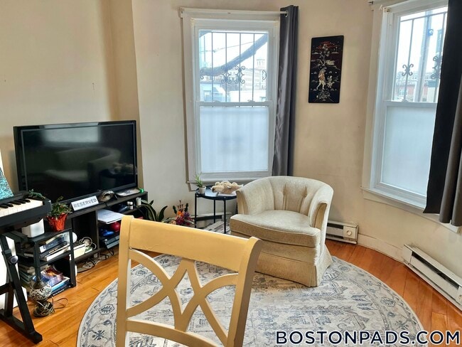 Photo - 104 Hammond St Unidad 1