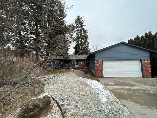 3 Bedroom / 2 Bathroom in Bend's Orchard D... - 3 Bedroom / 2 Bathroom in Bend's Orchard D... House