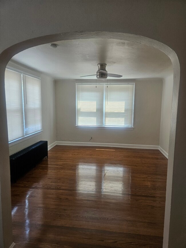 Photo - 1735 Highland Ave Unit 1735 Highland Ave apt 3