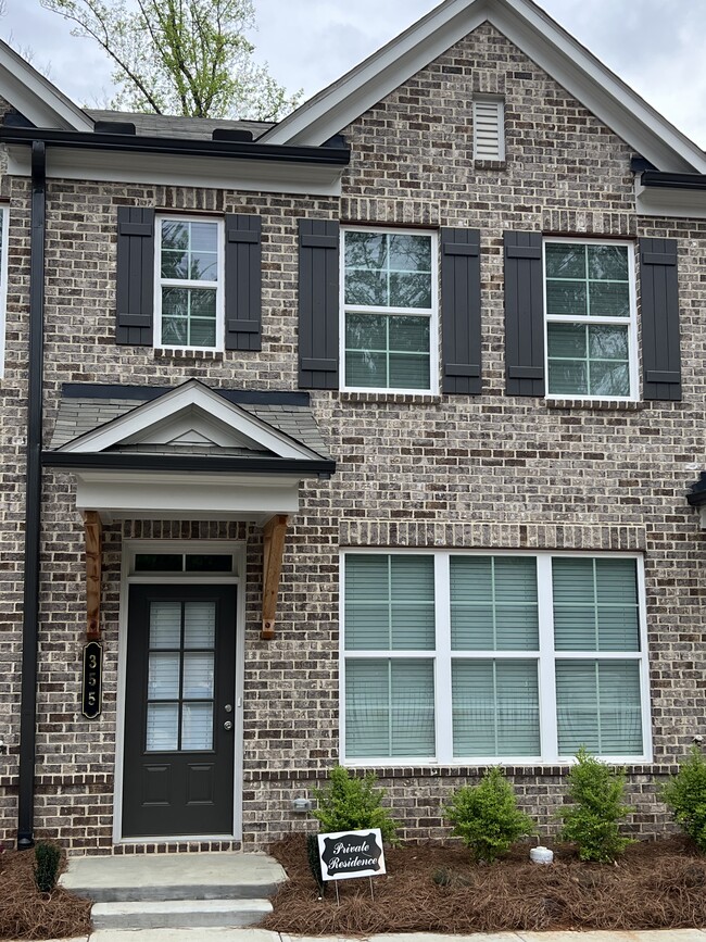 Photo - 355 Collins Industrial Way Townhome