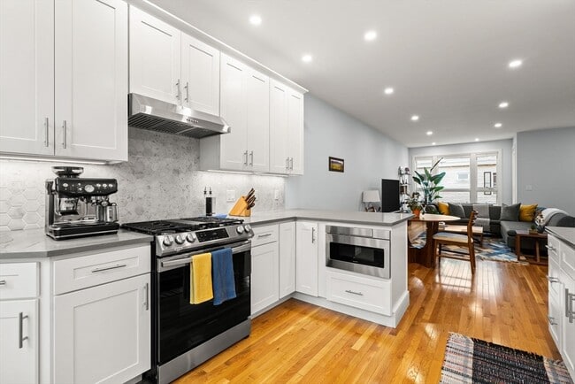 Photo - 10 Grimes St