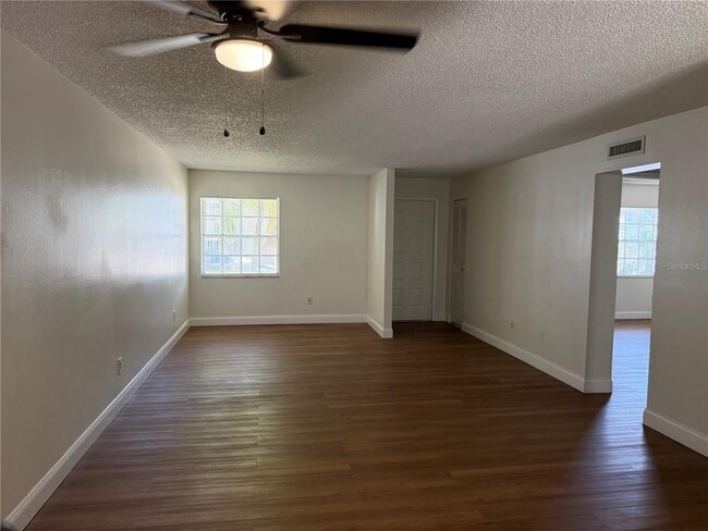 Photo - 4831 W McElroy Ave Unit F104