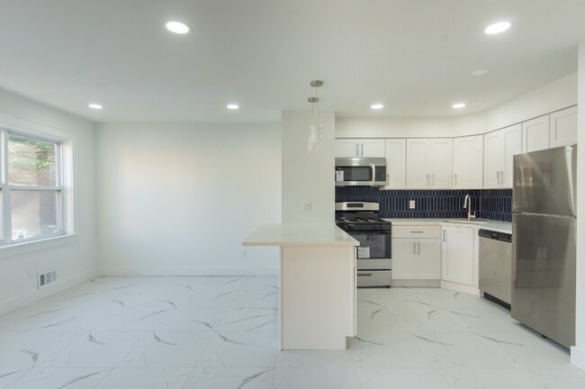 505 Adams Ln Unit 2BR+2 BATHS