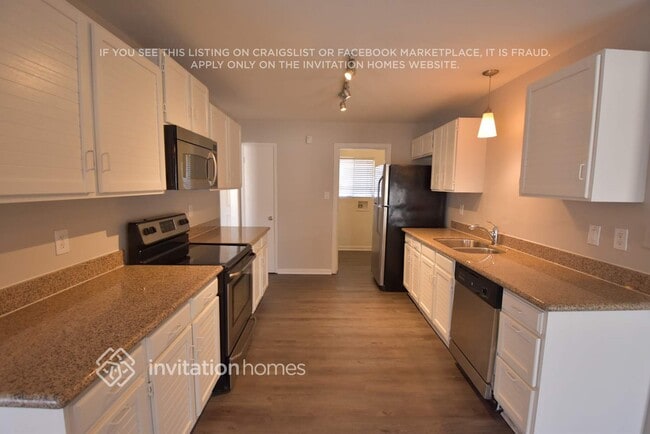 Photo - 3410 W Orchid Ln