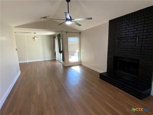 Photo - 4725 Hartrick Bluff Rd