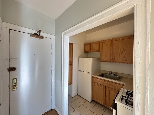 Photo - 1320 N Dearborn St Unidad 213