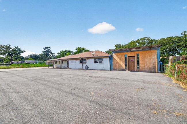 Photo - 13010 Cypress North Houston Rd