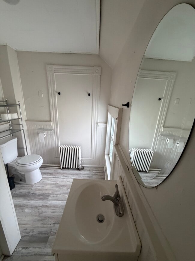 bath with stand up shower - 50 Silver St Unit 52-2