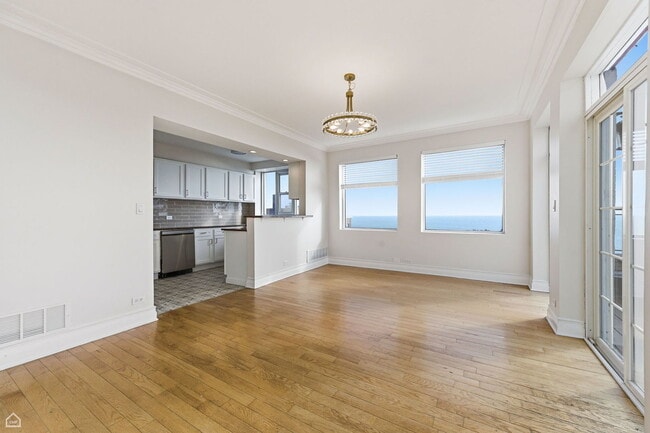 Photo - 7301 N Sheridan Rd Apartamento Unidad 901