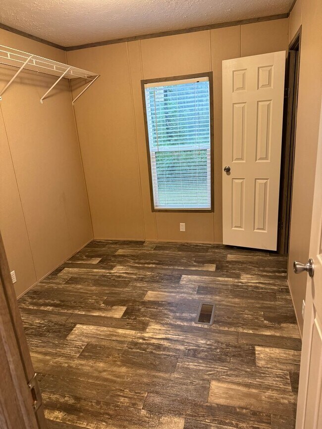 125 Laurel Mountain MHP Dr