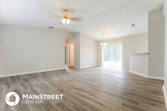 Photo - 2317 Crittendon St