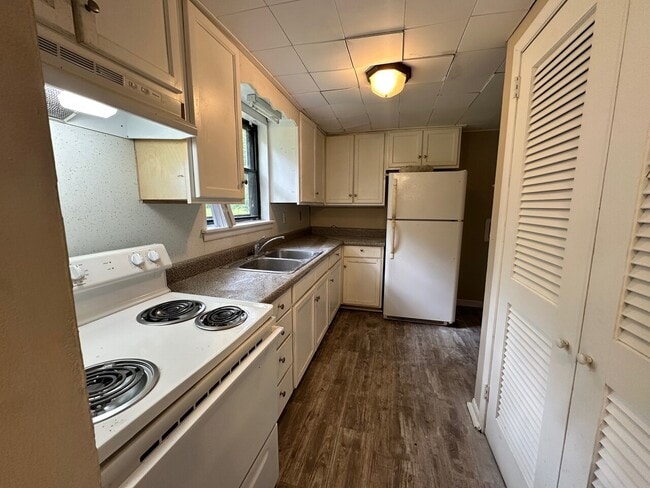 Photo - Bradford Village Unit 7