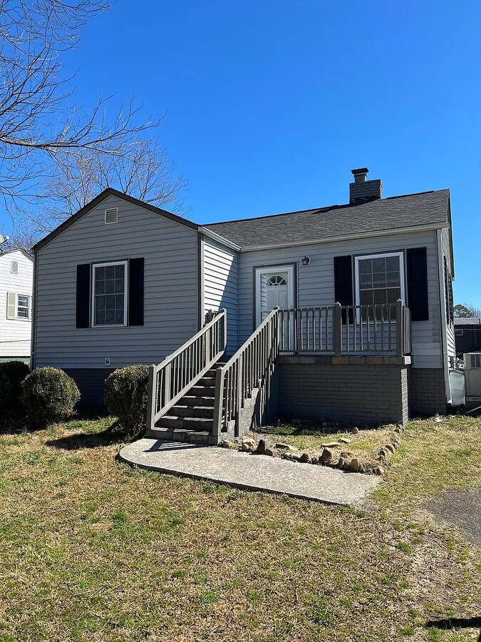 Photo - 2605 Orton Dr