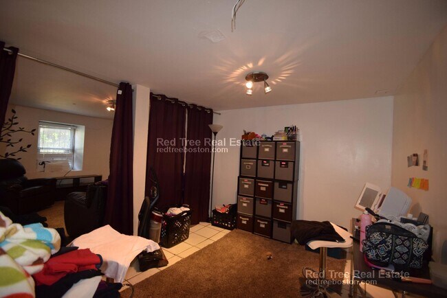 Photo - 684 Parker St Unit 1