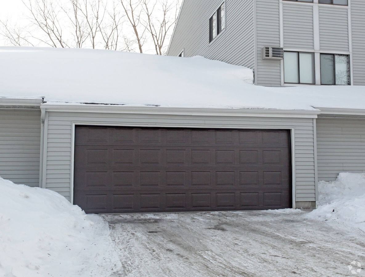 Photo - Round Lake Estates