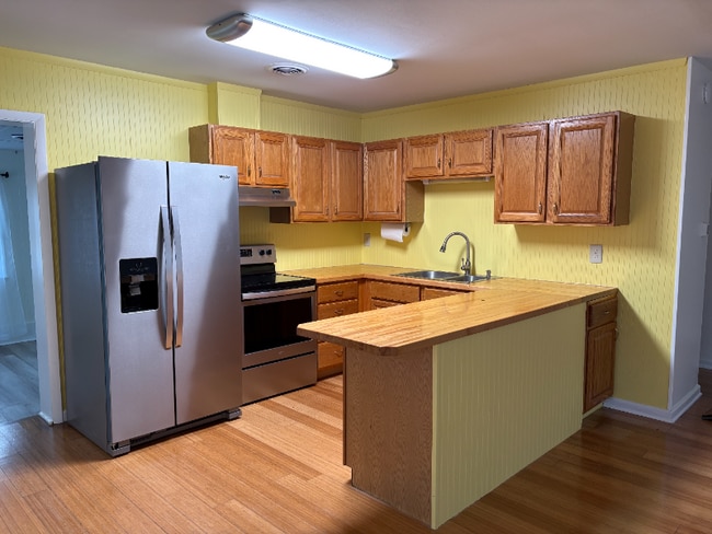 Photo - 43859 Bardmore Way