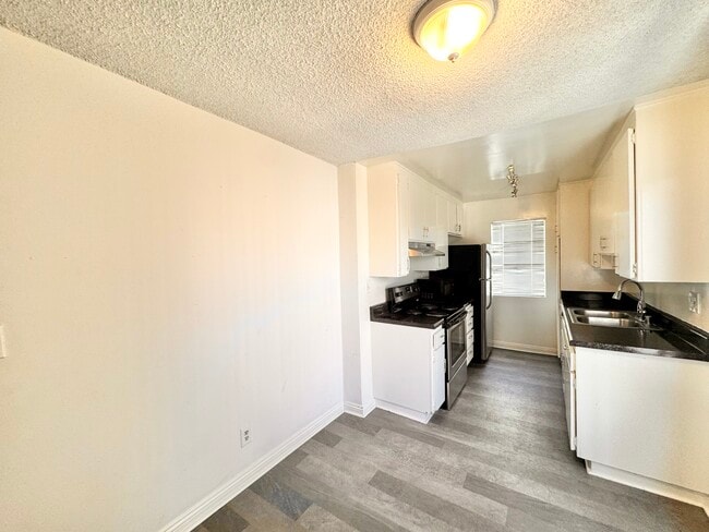 Photo - 3555 San Marino St Unit 206