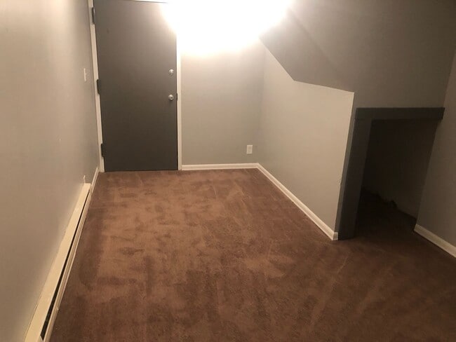 Photo - 125 Roup Ave Unit Apt. 4