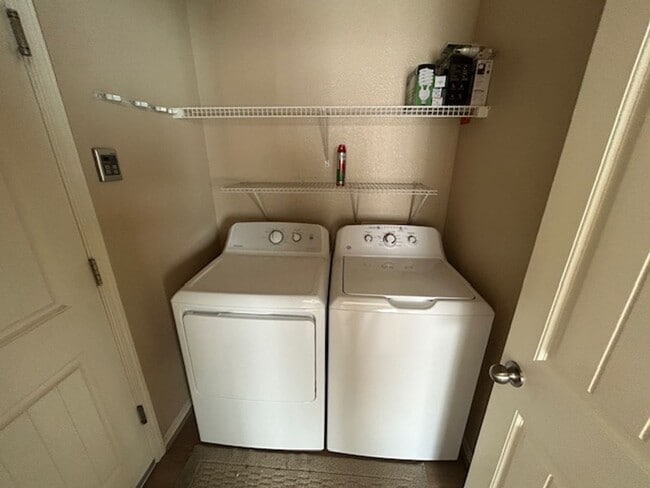 Photo - Beautiful & Spacious home!