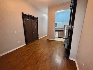 Photo - 135 W 130th St Unidad 1