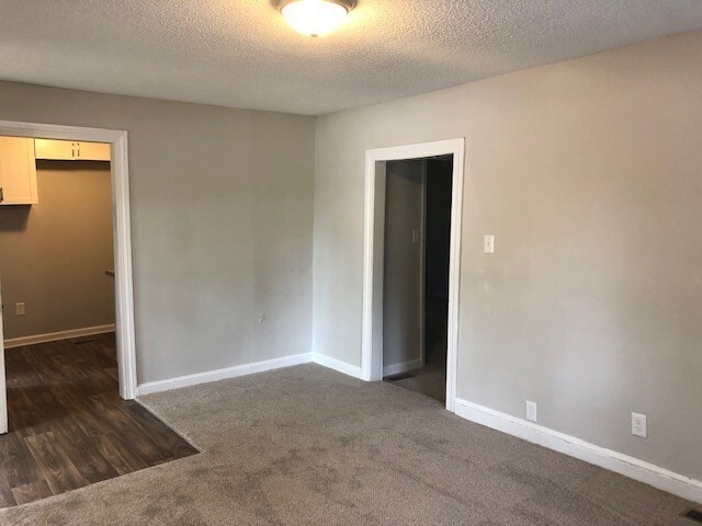 Photo - One Bedroom House with a study right off o...