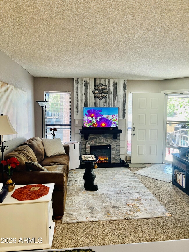 Photo - 2700 S White Mountain Rd Unit 1126