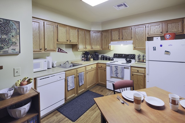 Photo - Evergreen Commons