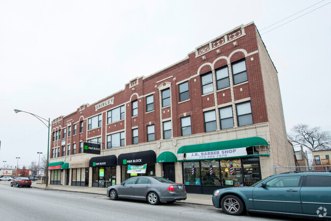 Building Photo - 8109 S Ashland Ave Rental