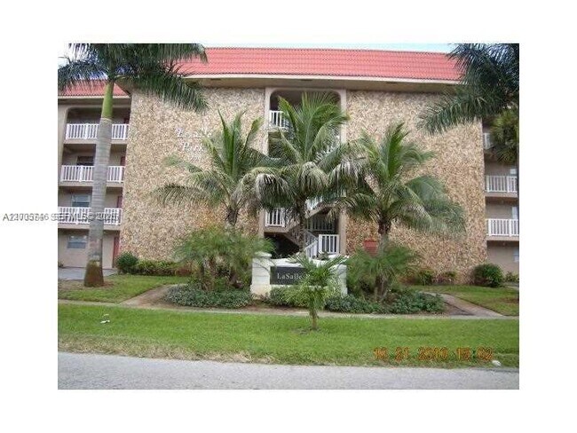 Photo - 1700 NW 58th Terrace Unit 3M