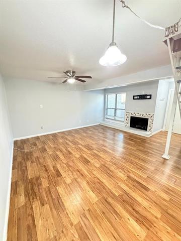 Building Photo - 3121 Park Ln Unit 1095