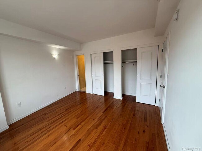 Photo - 71-66 Parsons Blvd Unit 6E