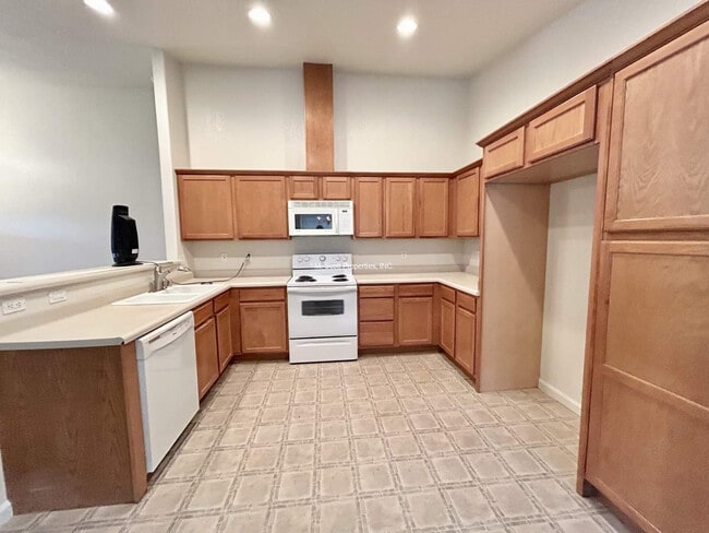 Photo - 23 Conner Way