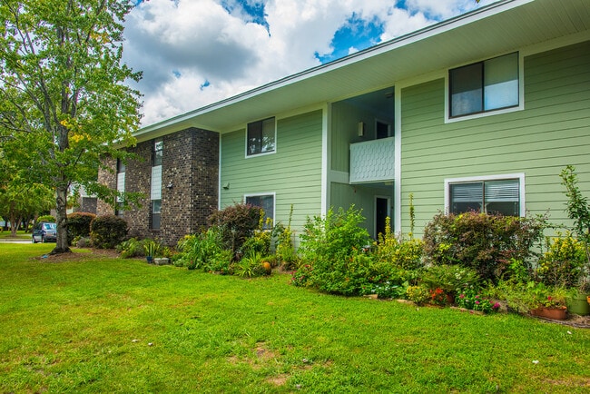 Photo - James Towne Village