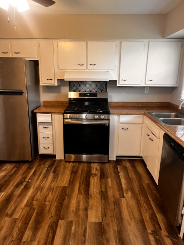 Photo - 3019 Roselawn Blvd