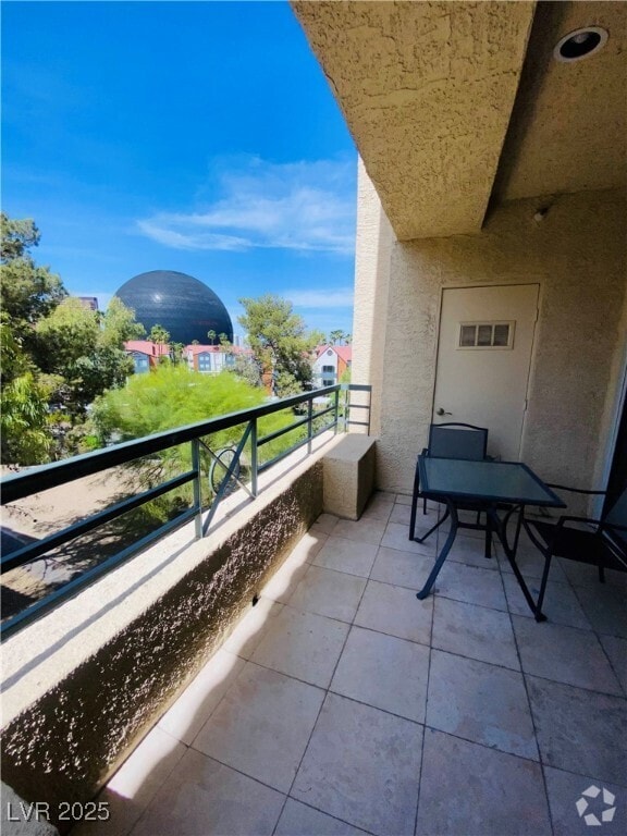 Building Photo - 230 E Flamingo Rd Unit 316 Rental