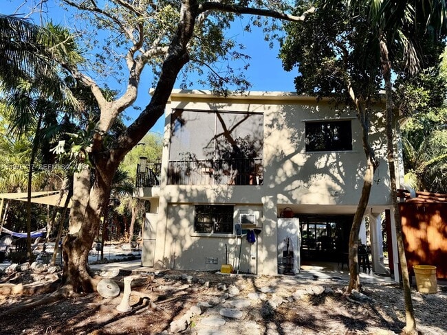 Photo - 1615 Harbor Dr