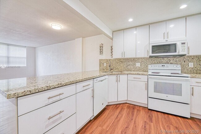 Photo - 9001 SW 77th Ave Unit C-203