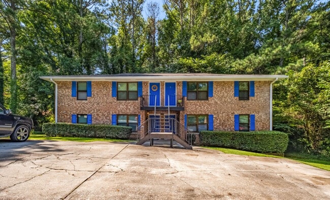 Building Photo - 564 Springwood Dr Unit APT 2