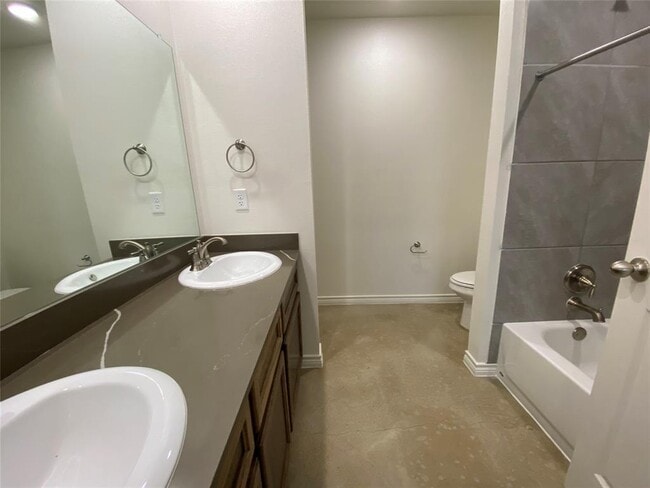 Photo - 2320 Duntov Dr