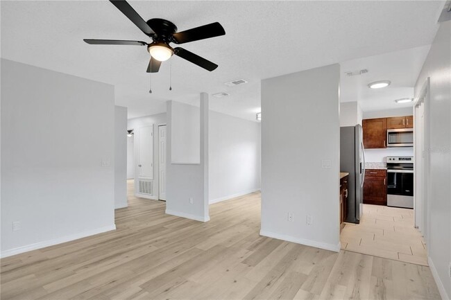 Photo - 4100 Pershing Pointe Pl Unit 3
