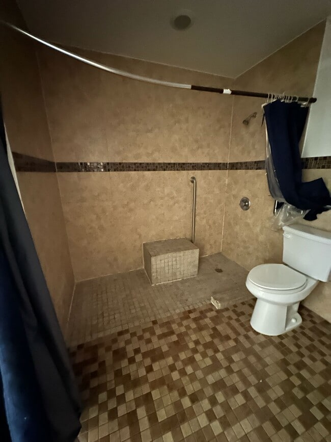 Photo - 3334 Aberdeen Loop