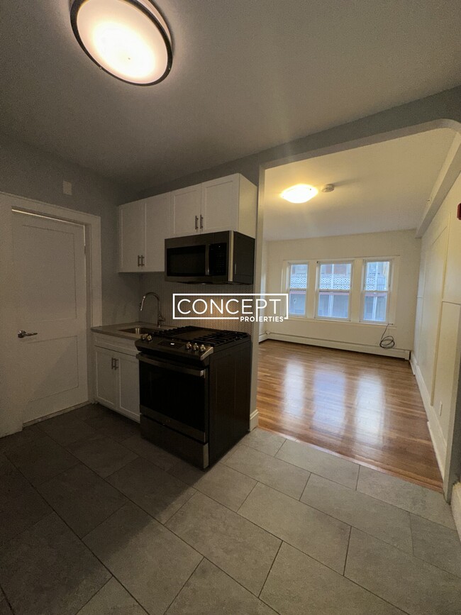 Photo - 233 Lafayette St Unit 10-CP