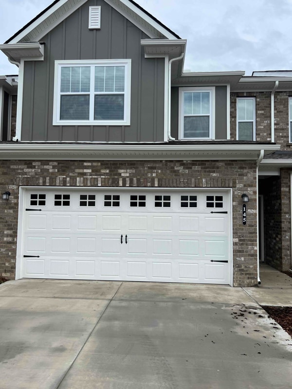 Building Photo - 145 Rising Ln